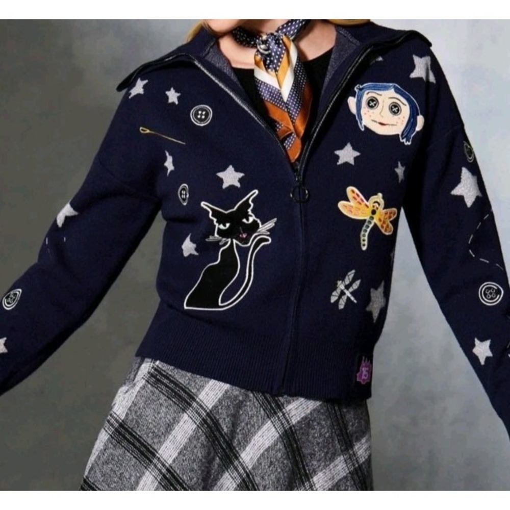 NEW Coraline Icons Embroidered Womens Full Zip Sweater Size LG Whimsigoth Grunge - Picture 4 of 4